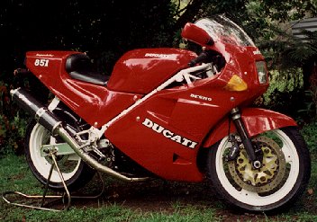 Ducati 851