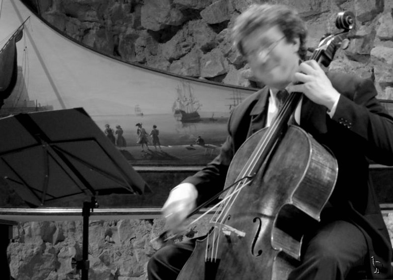 DSC_7675_cellist.jpg