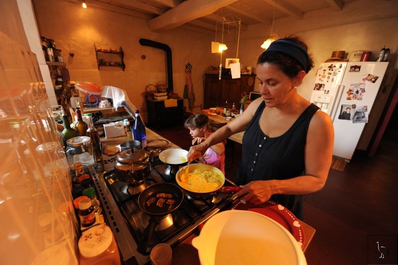 D7C_3787_valentinas_kitchen.jpg