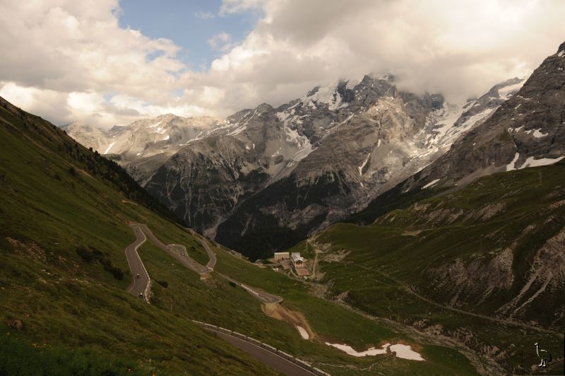 D7C_4079_bit_steep.jpg