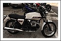 D7C_3949_Guzzi_V7.jpg