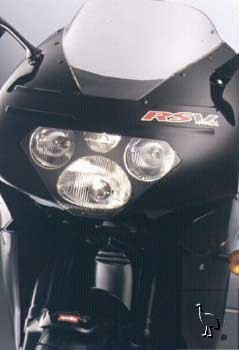 Aprilia_RSV_2000_4.jpg