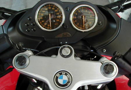 BMW_1999_R1100S_Instruments.jpg