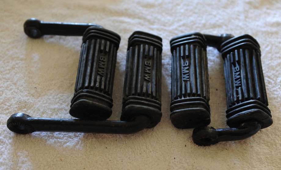BMW_R60-2_Footpegs_DSC_4236.jpg BMW_R60-2_Footpegs_DSC_4236.jpg