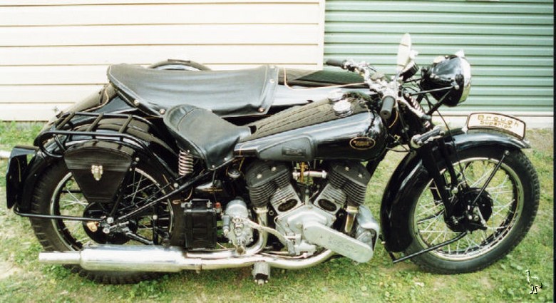 brough_superior_11-80_dusting_5.jpg