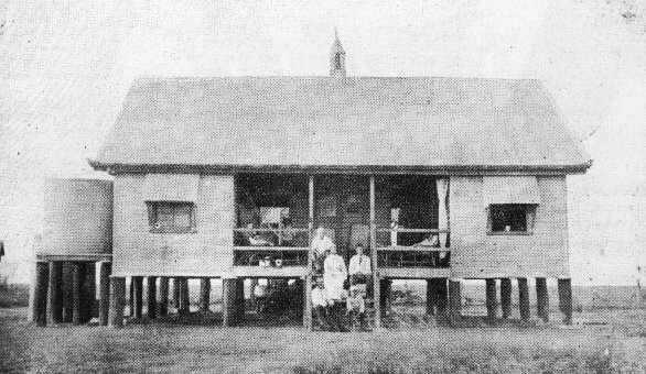 Burketown_Hospital_c1906_69062-ORIG.jpg