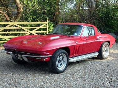 Corvette Stingray Generations on Image And Description Kindly Supplied By H H Classic Auctions