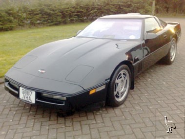 Chevrolet_1990_Corvette_ZR1_1.jpg