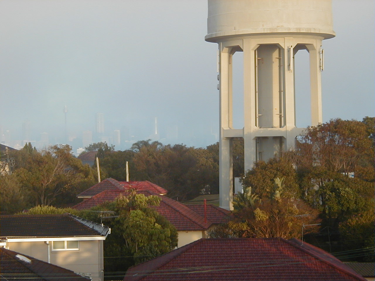 Vaucluse_P7070015_watertower.jpg