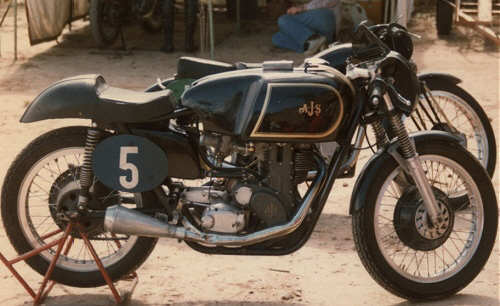 ajs_1959_7r_burt.jpg