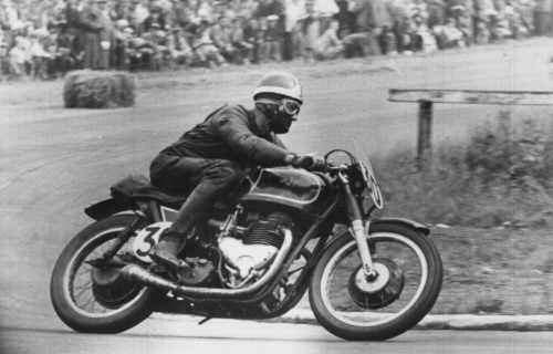 matchless_1956_g45_burt.jpg