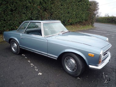 Mercedes-Benz_1969_280SL_1.jpg