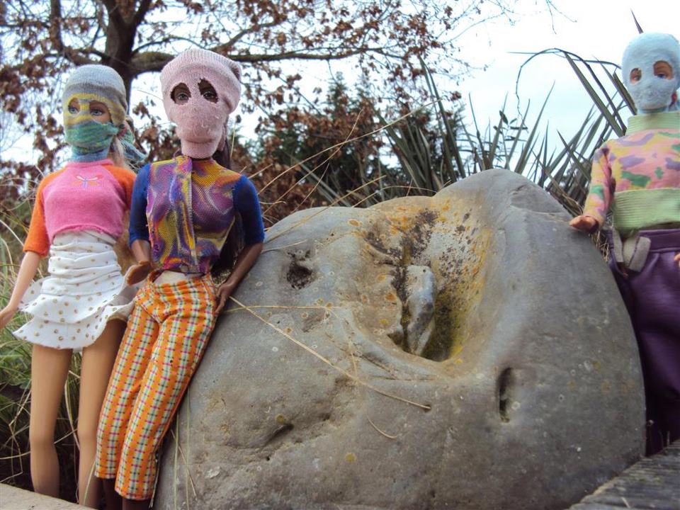 Pussy_Riot_Barbie_Dolls.jpg