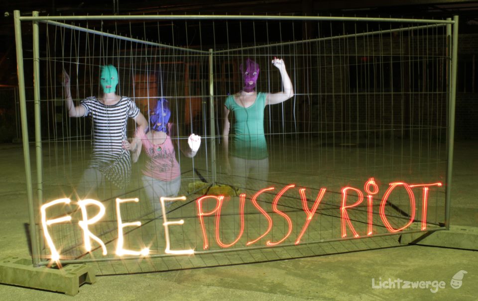 Pussy_Riot_Lightzwerge.jpg