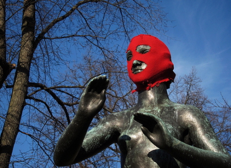 Pussy_Riot_Statue.jpg