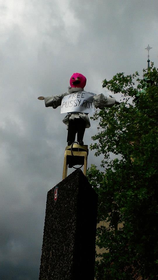 Pussy_Riot_StreetArtinGermany_3.jpg