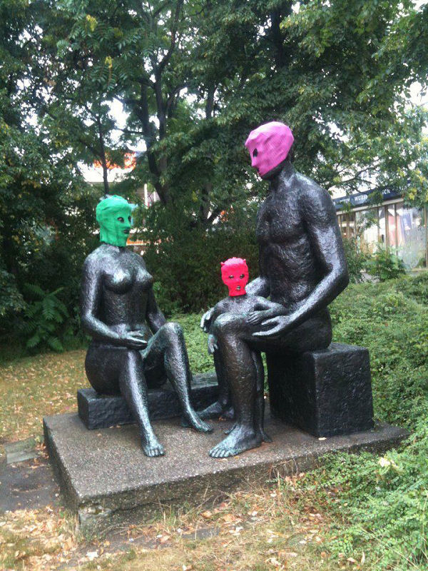 Pussy_Riot_StreetArtinGermany_4.jpg