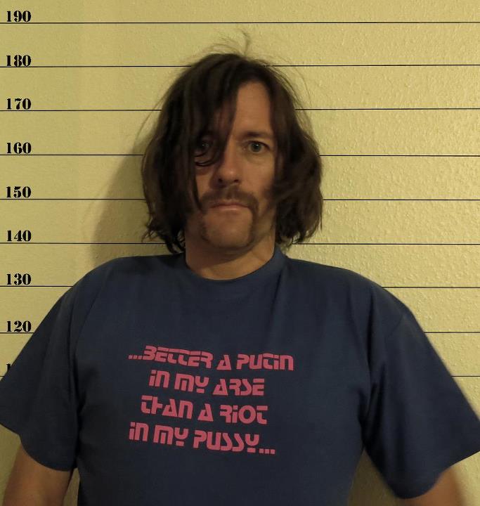 Pussy_Riot_TShirt_Putin.jpg