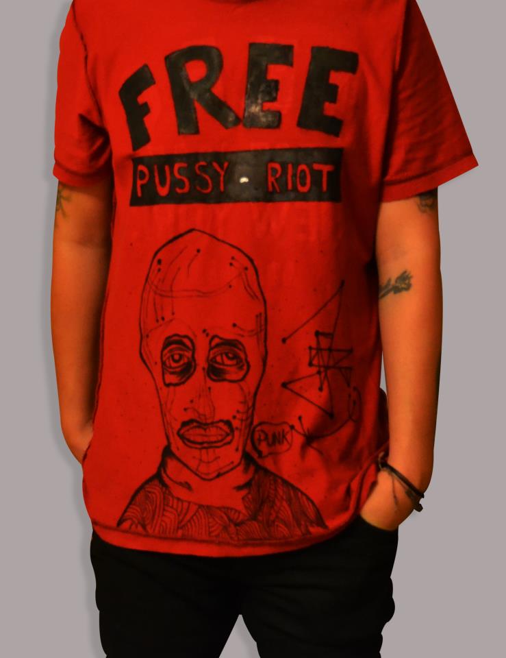 Pussy_Riot_Tshirt_Spain.jpg