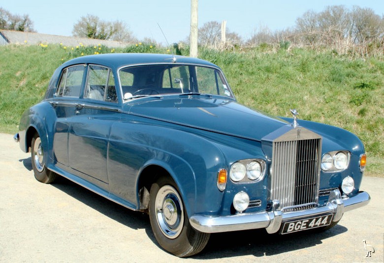 Rolls-Royce_1963_Silver_Cloud_III.jpg Rolls-Royce_1963_Silver_Cloud_III.jpg