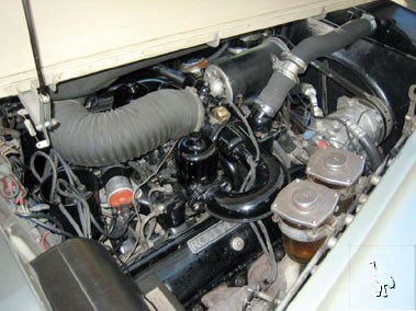 Rolls-Royce_1964_Silver_Cloud_III_3.jpg