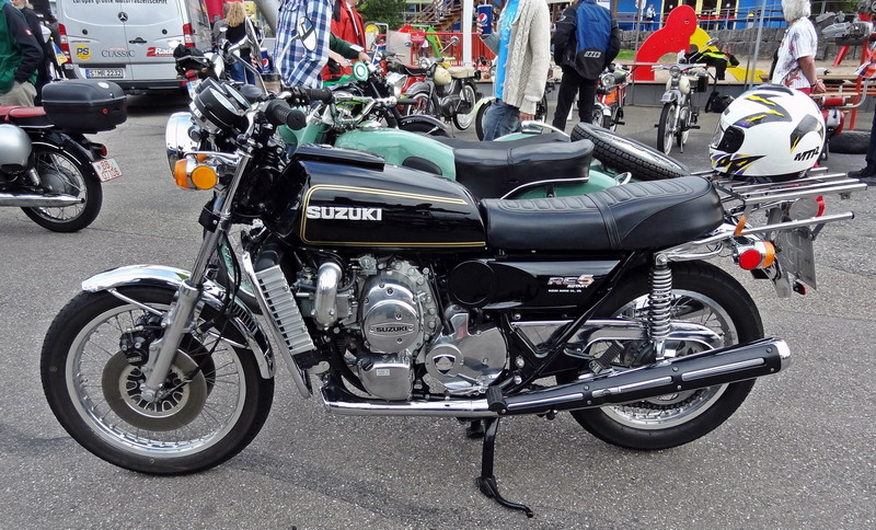 Suzuki_RE5_Treffen_Museum_BMT.jpg