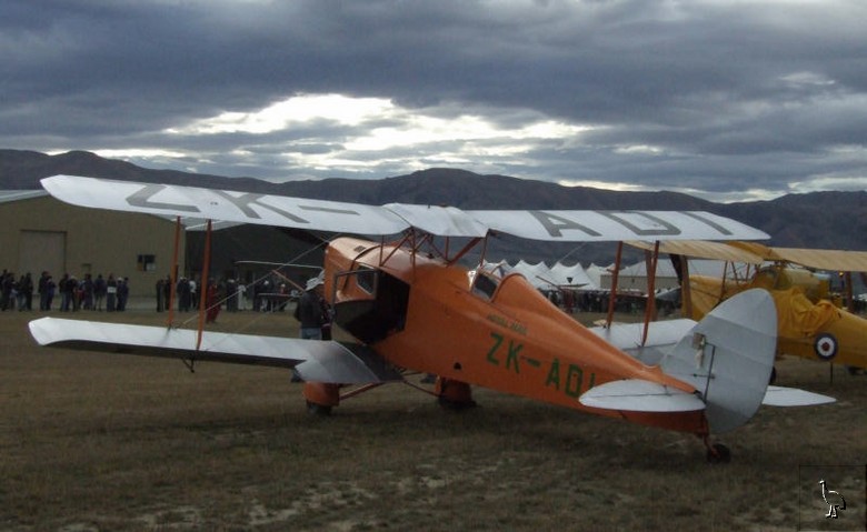 DH83_Fox_Moth_port.jpg