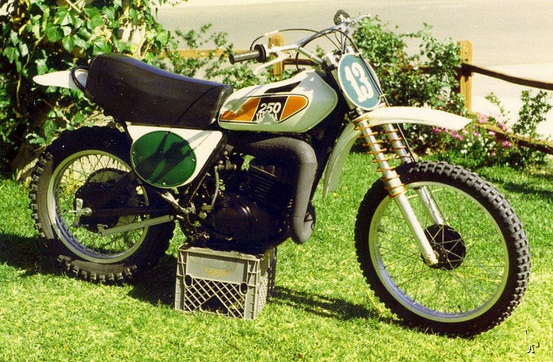 YZ250A_qqq_Montanaman.jpg