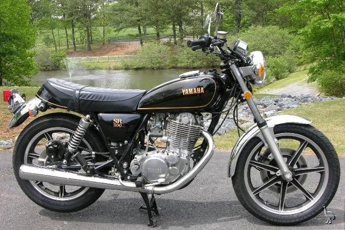 Yamaha_1978_SR500.jpg
