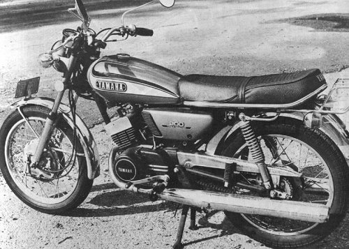 Yamaha RD200 twin 1974
