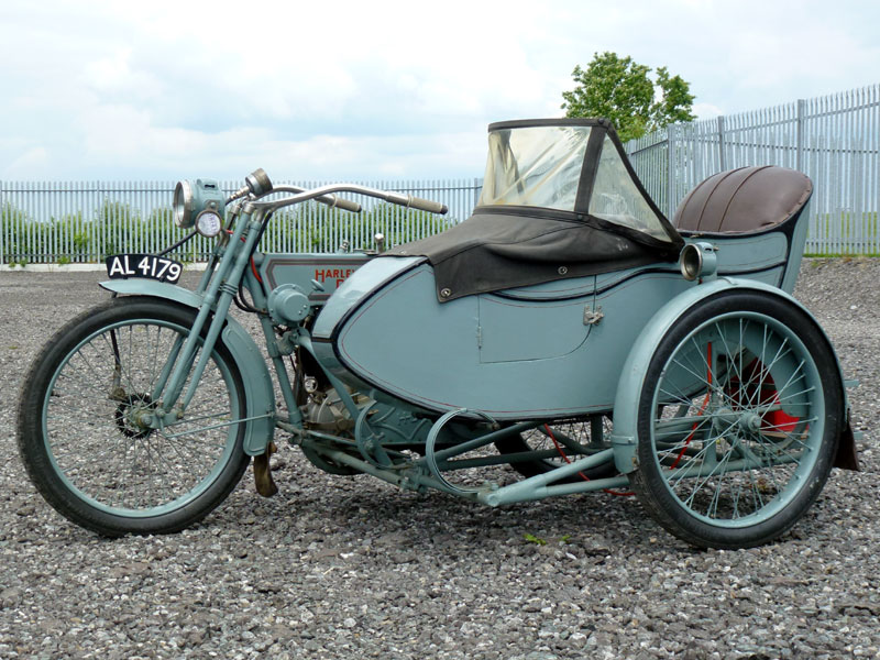 Harley_Davidson_1915_Model_F_Combination_2.jpg