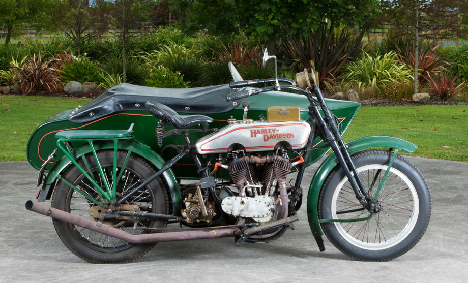 Harley_Davidson_1920_Model_F_Sidecar.jpg