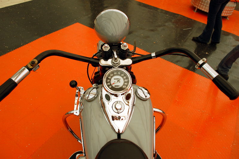 Harley_Davidson_1946_10_12_Flathead_3.jpg