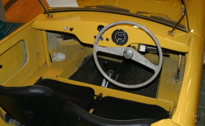 Berkeley_Three_Wheeler_2935.jpg