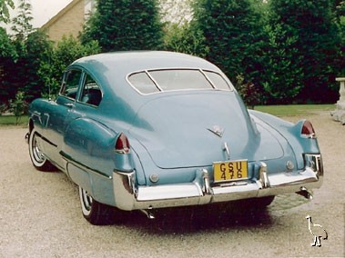 Cadillac_1949_Series_62_Club_Coupe_2.jpg