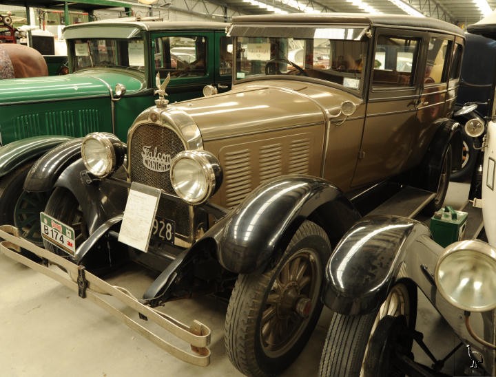 Falcon_Knight_1928_6670.jpg