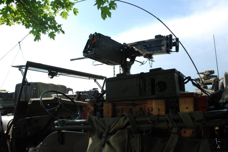 Jeep_2468.jpg