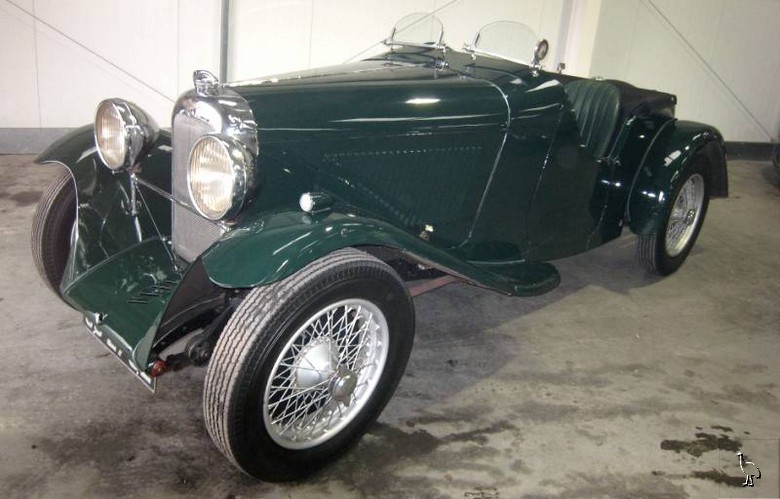 Lagonda_Rapier_1.jpg