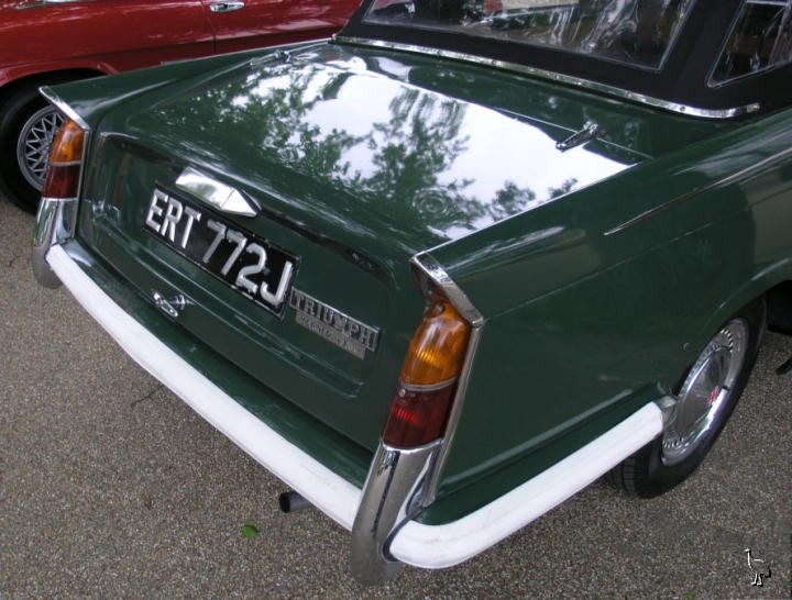 Triumph_Herald_40.jpg