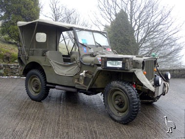 Willys_Jeep_1942_1.jpg