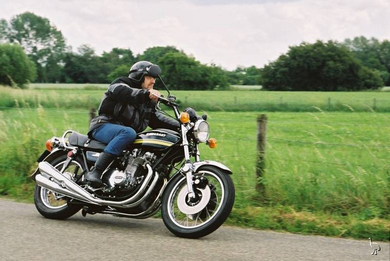 Kawasaki_Z900_hanssmid.jpg