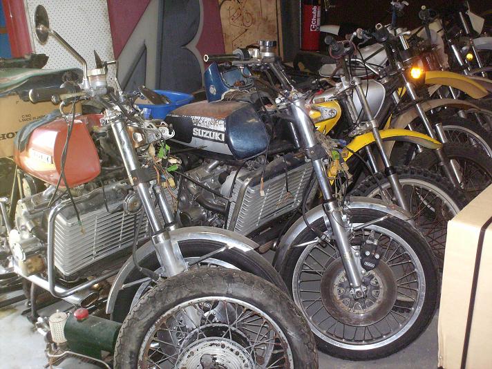 Suzuki_RE5_NMMA.jpg Suzuki_RE5_NMMA.jpg
